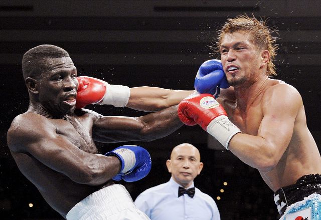 Valdez falla y cae ante Ishida