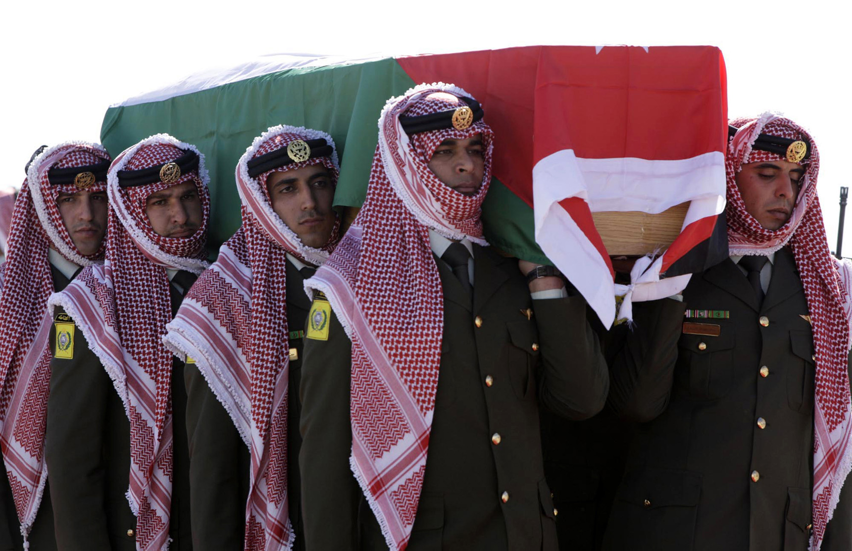 Atacante a base de CIA era agente doble