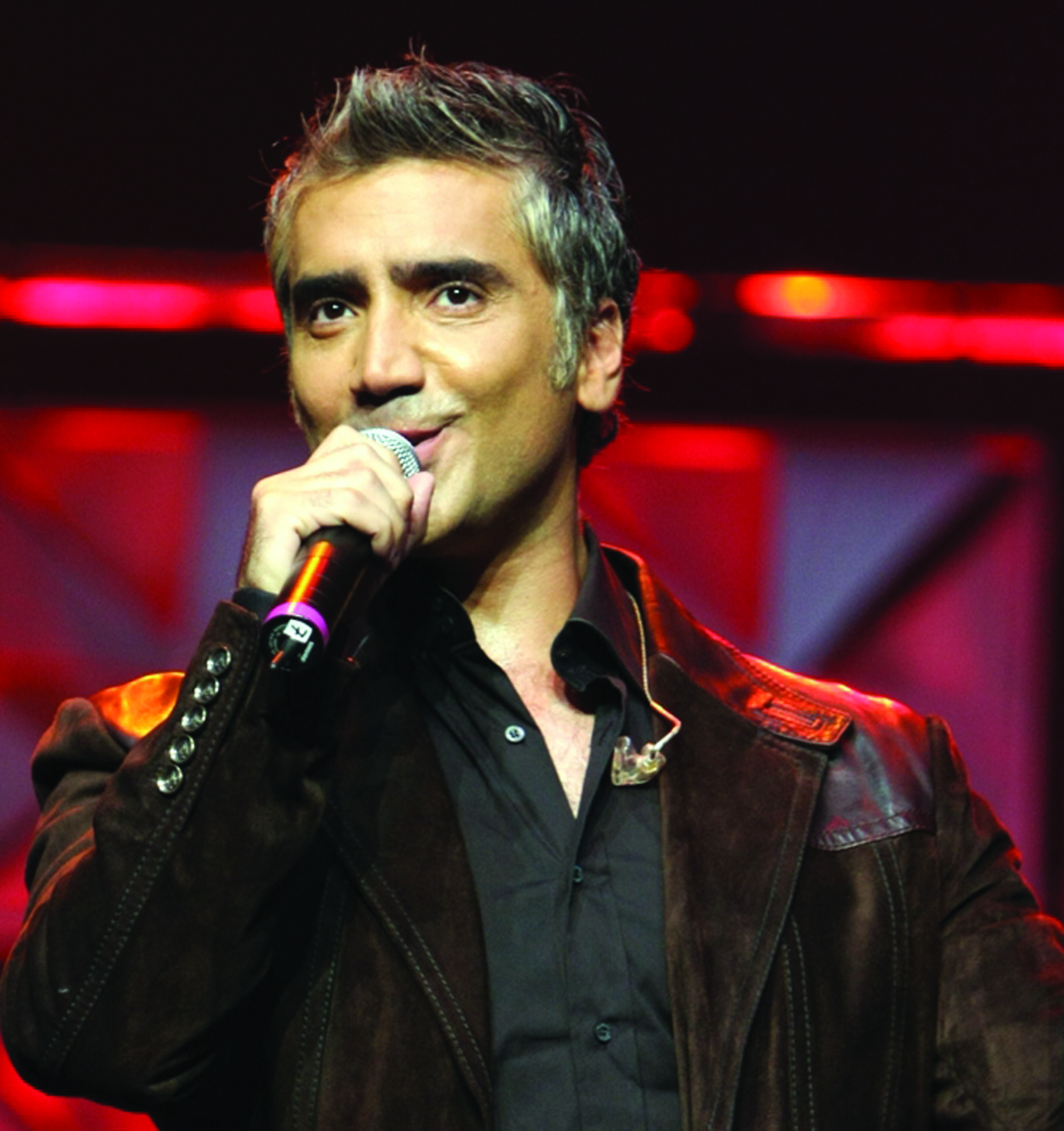 Carmen Aristegui Sugiere al Potrillo sacar del aire la canci&oacute;n