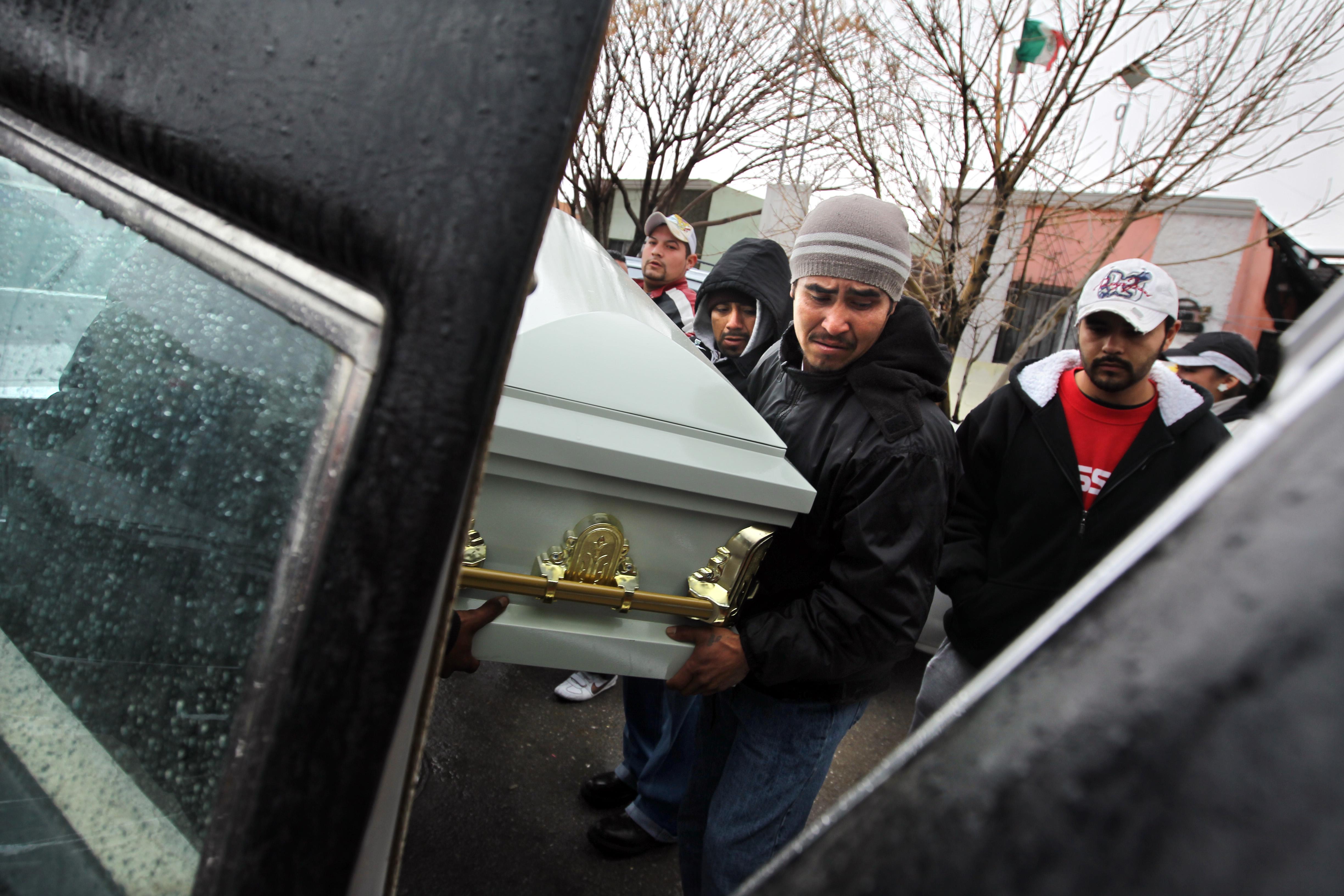 Vecino avis&oacute; a pistoleros en matanza de Ju&aacute;rez