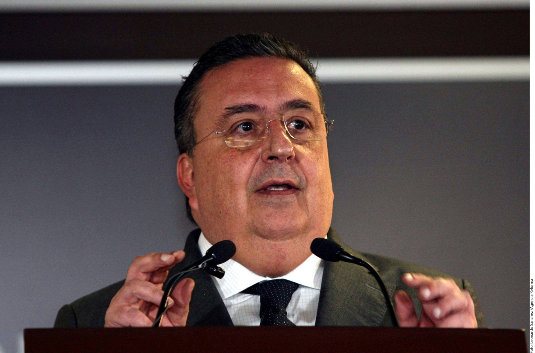 G&oacute;mez Mont renuncia al Pan