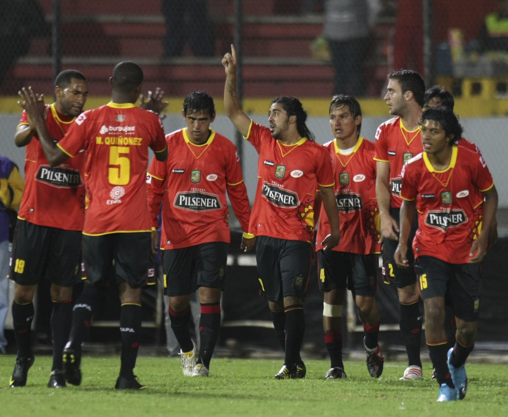 Brillan los "Chicos"