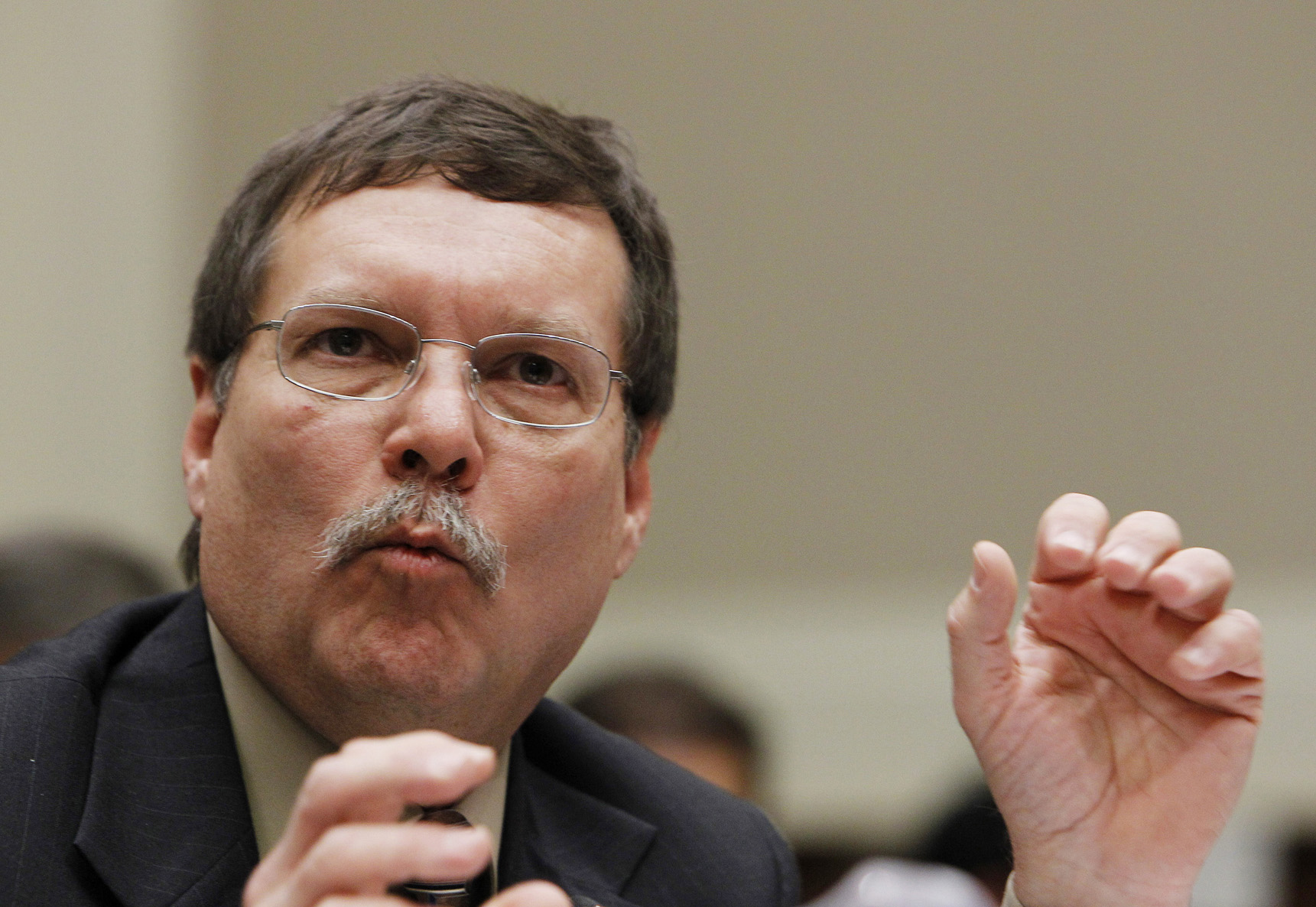 Niega sistema el&eacute;ctronico sea causa de fallas