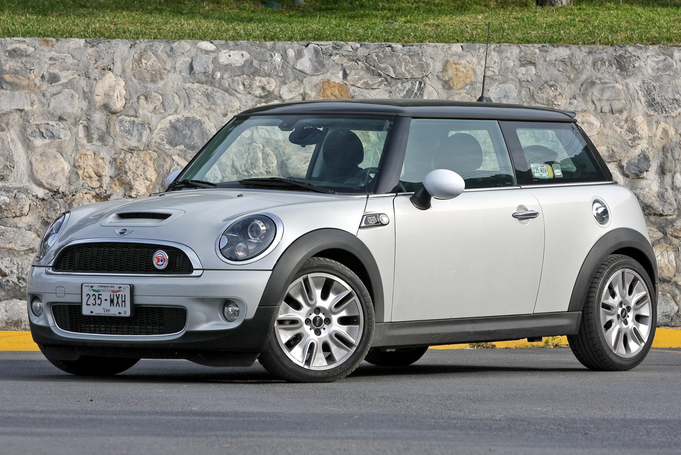 Incluye 'copiloto invisible'