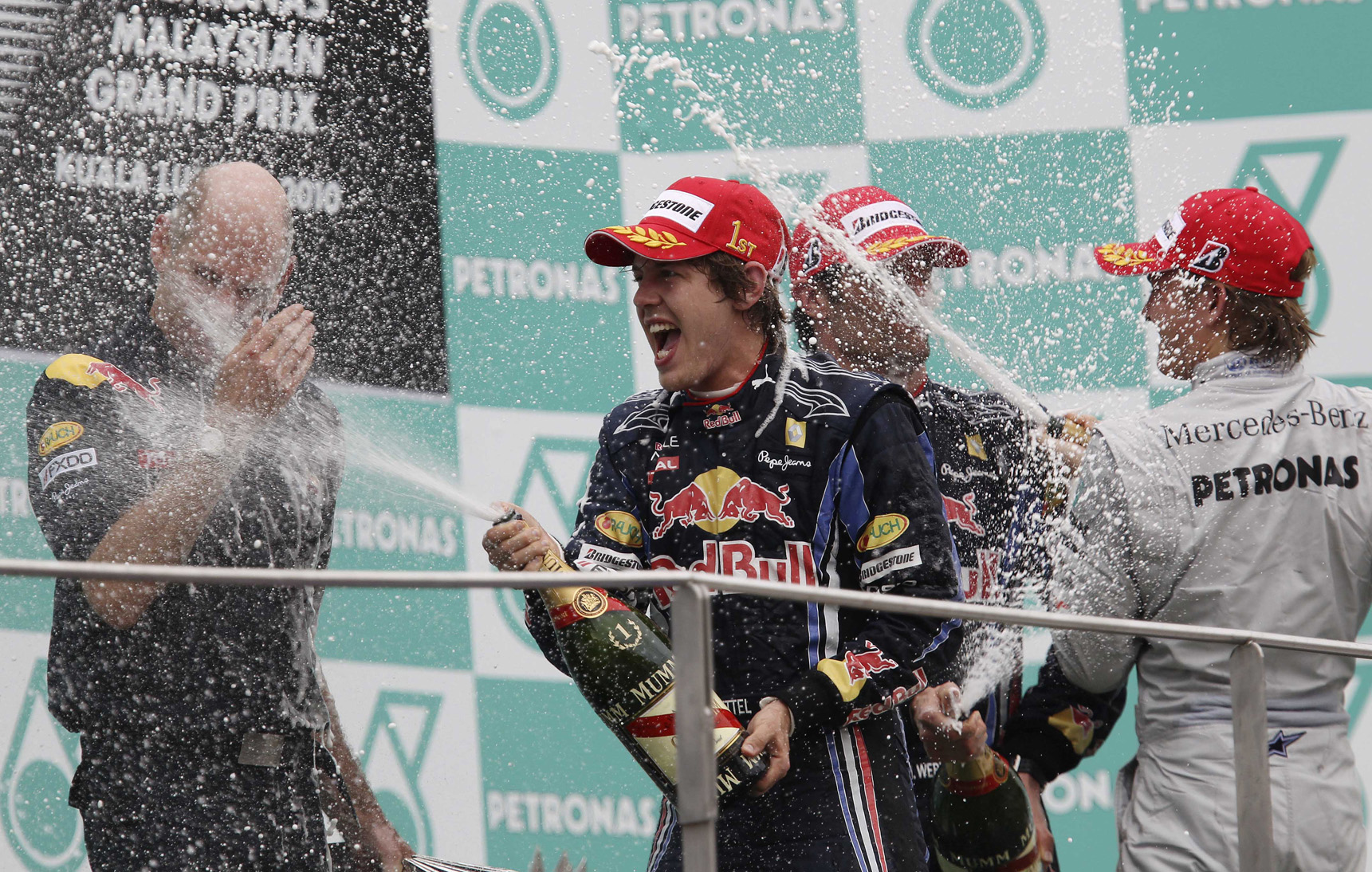 Despiertan en Malasia