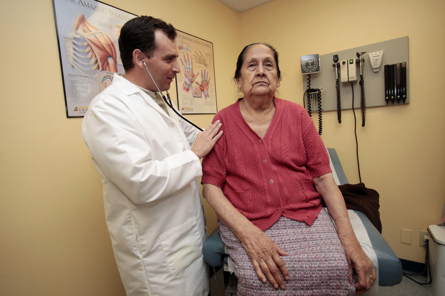 Fuera indocumentados