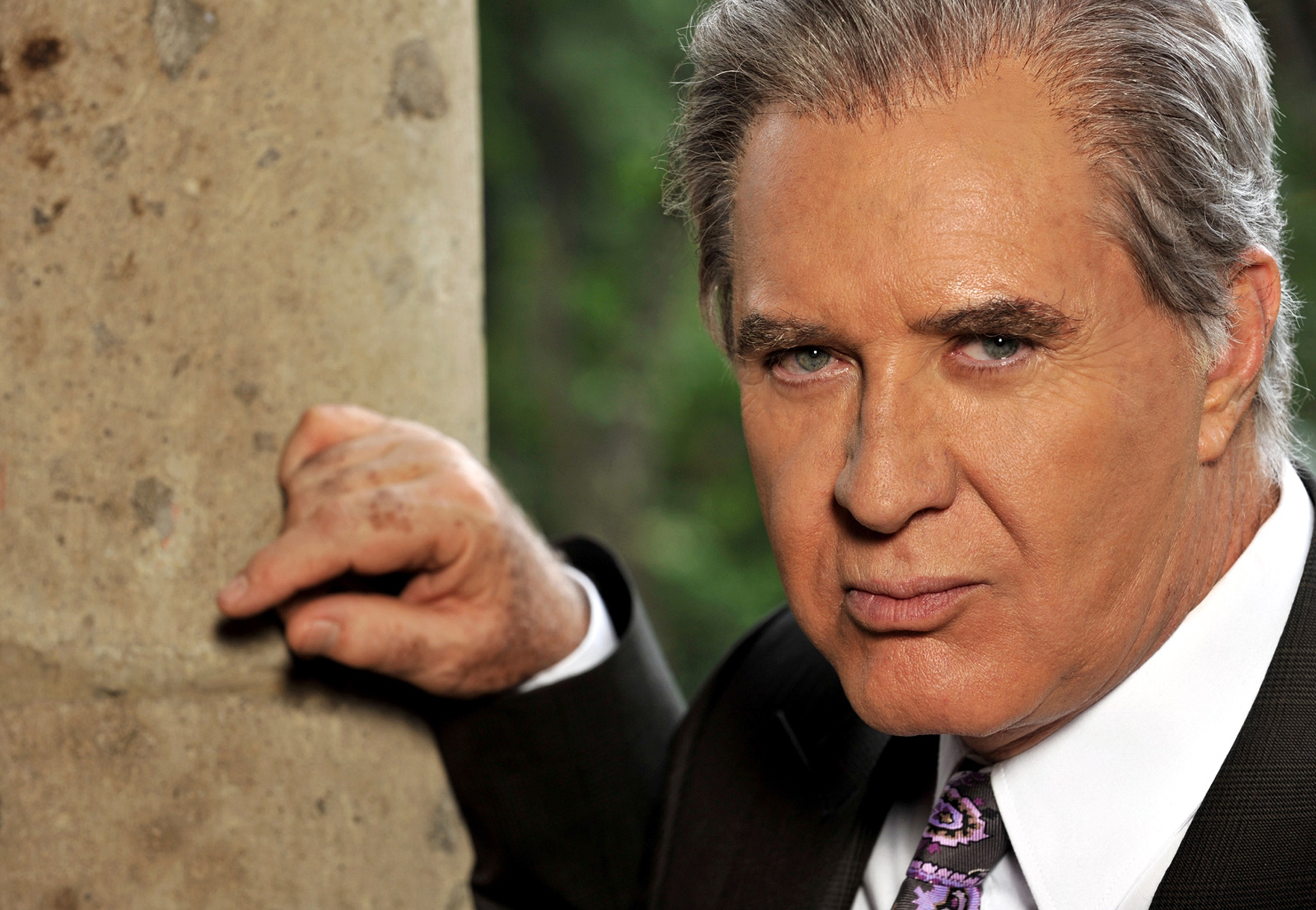 Denuncia Guerra acoso de TV Azteca