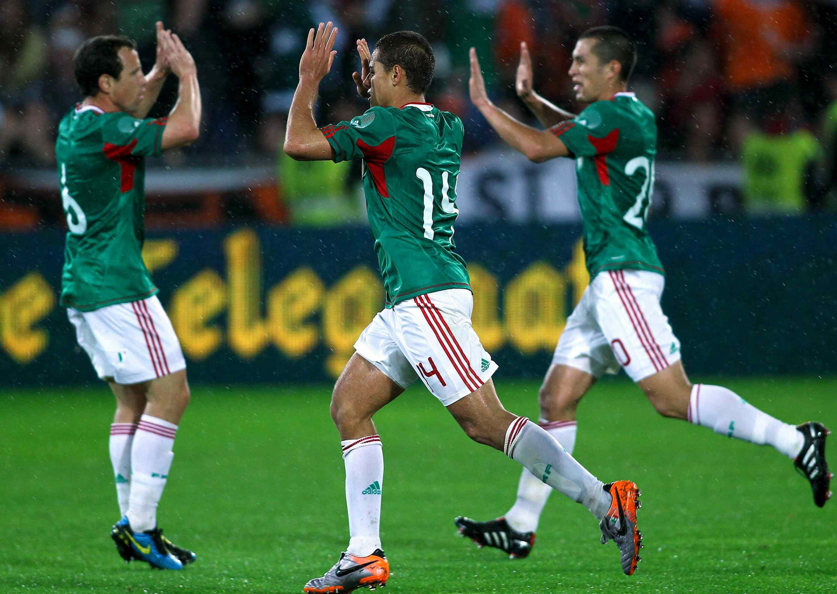 Las piedras rodando se encuentran