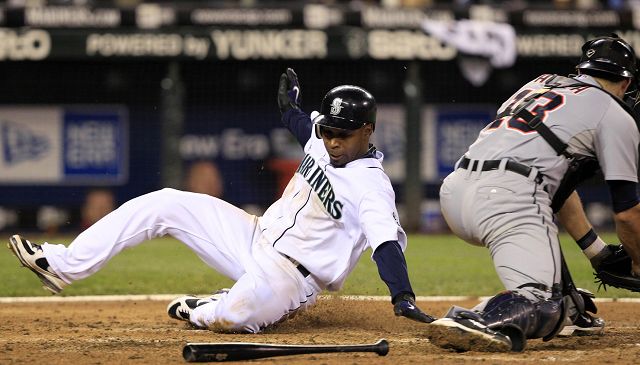 Bradley lleva a Seattle a la victoria