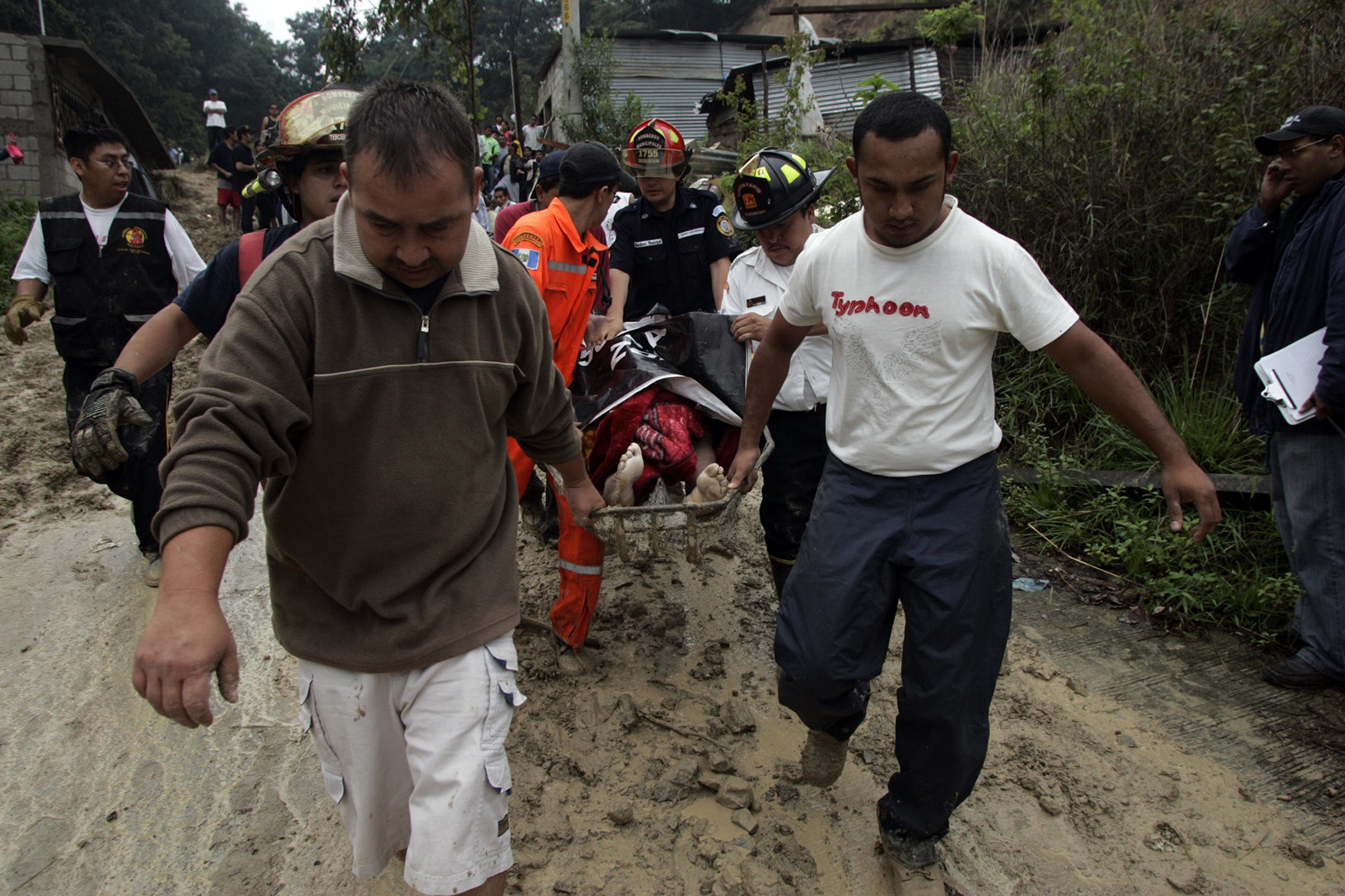 Agatha causa destrucci&oacute;n