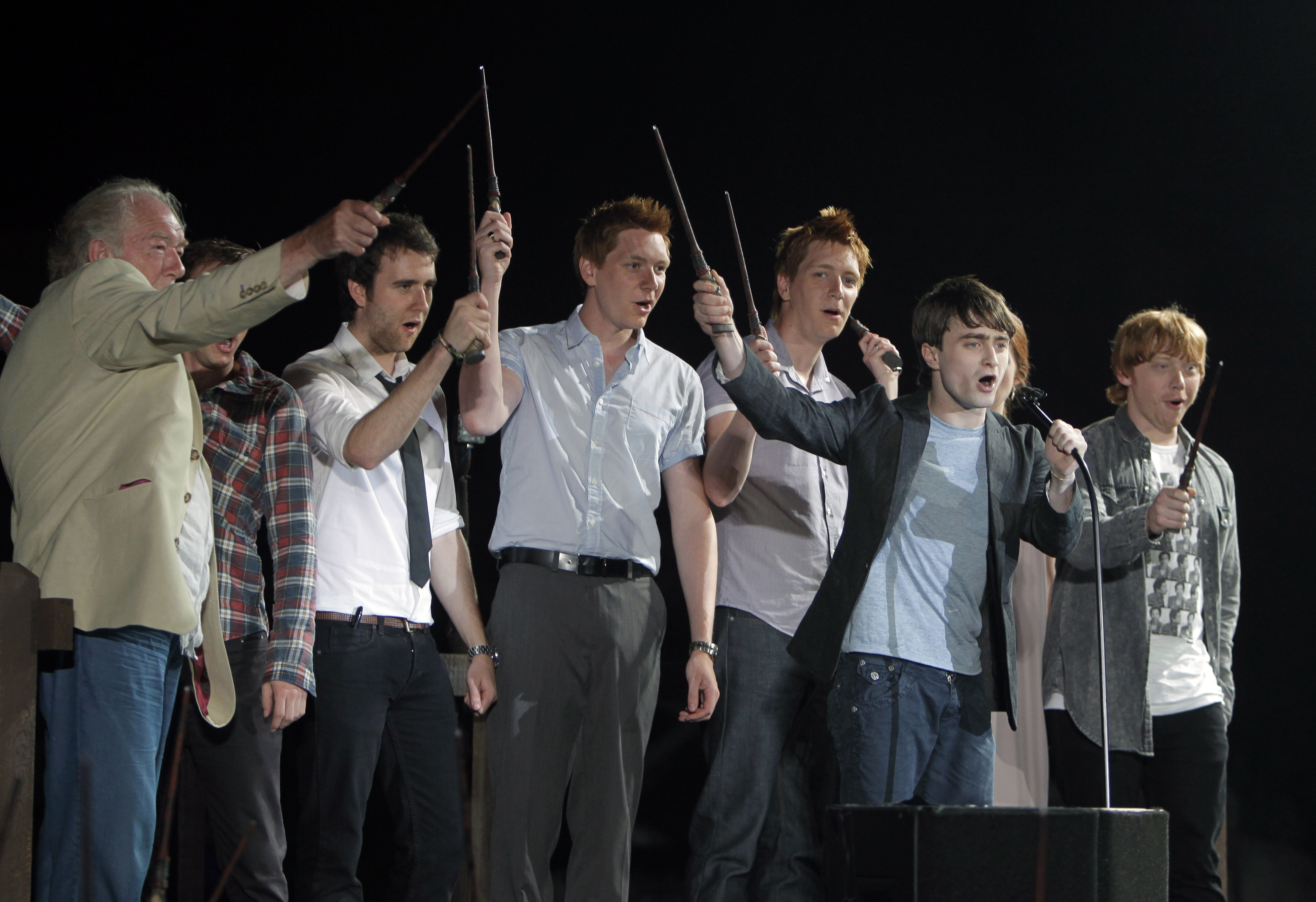 Multitud y estrellas inauguran el parque de Harry Potter