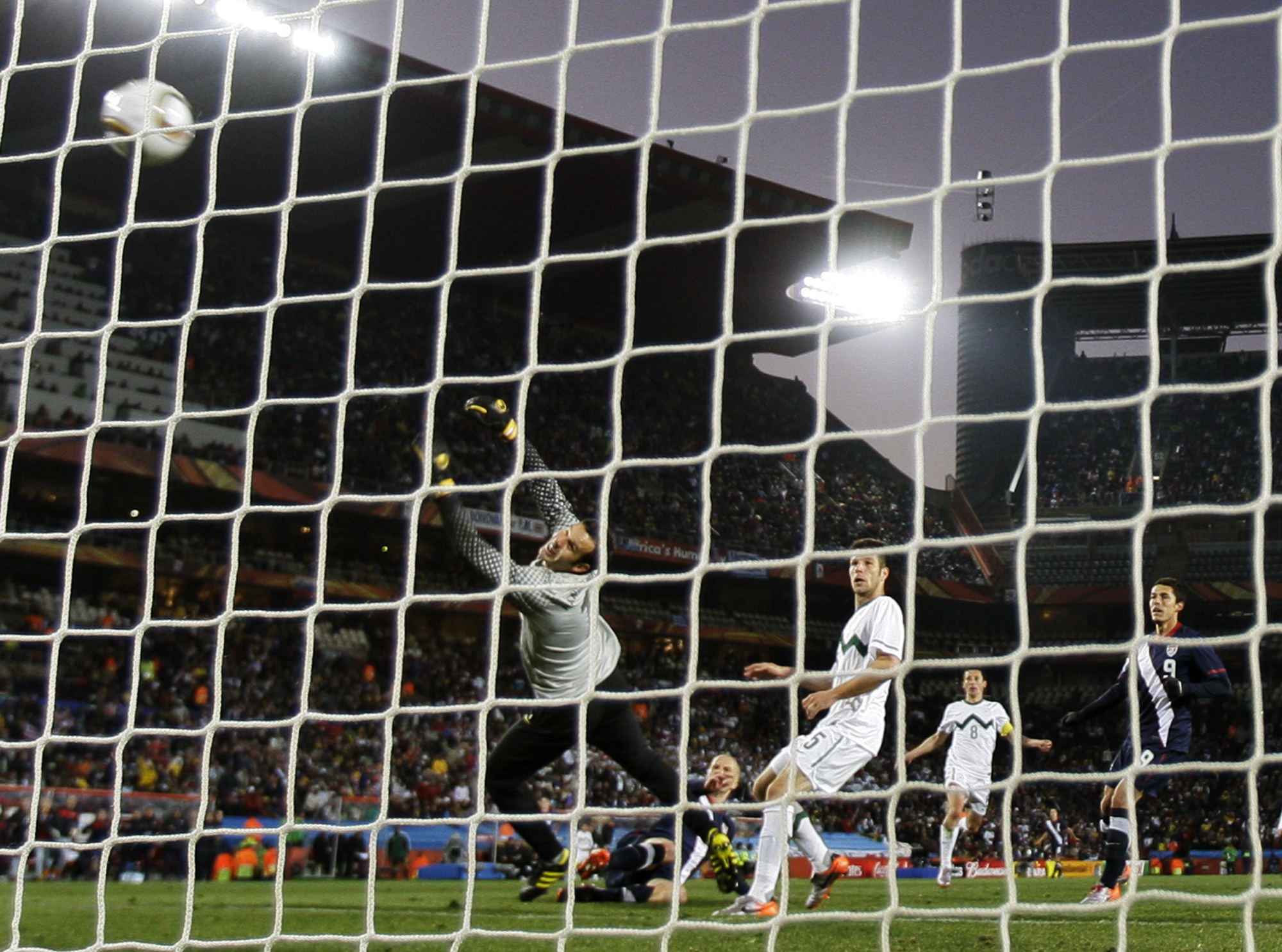 Les roban el triunfo