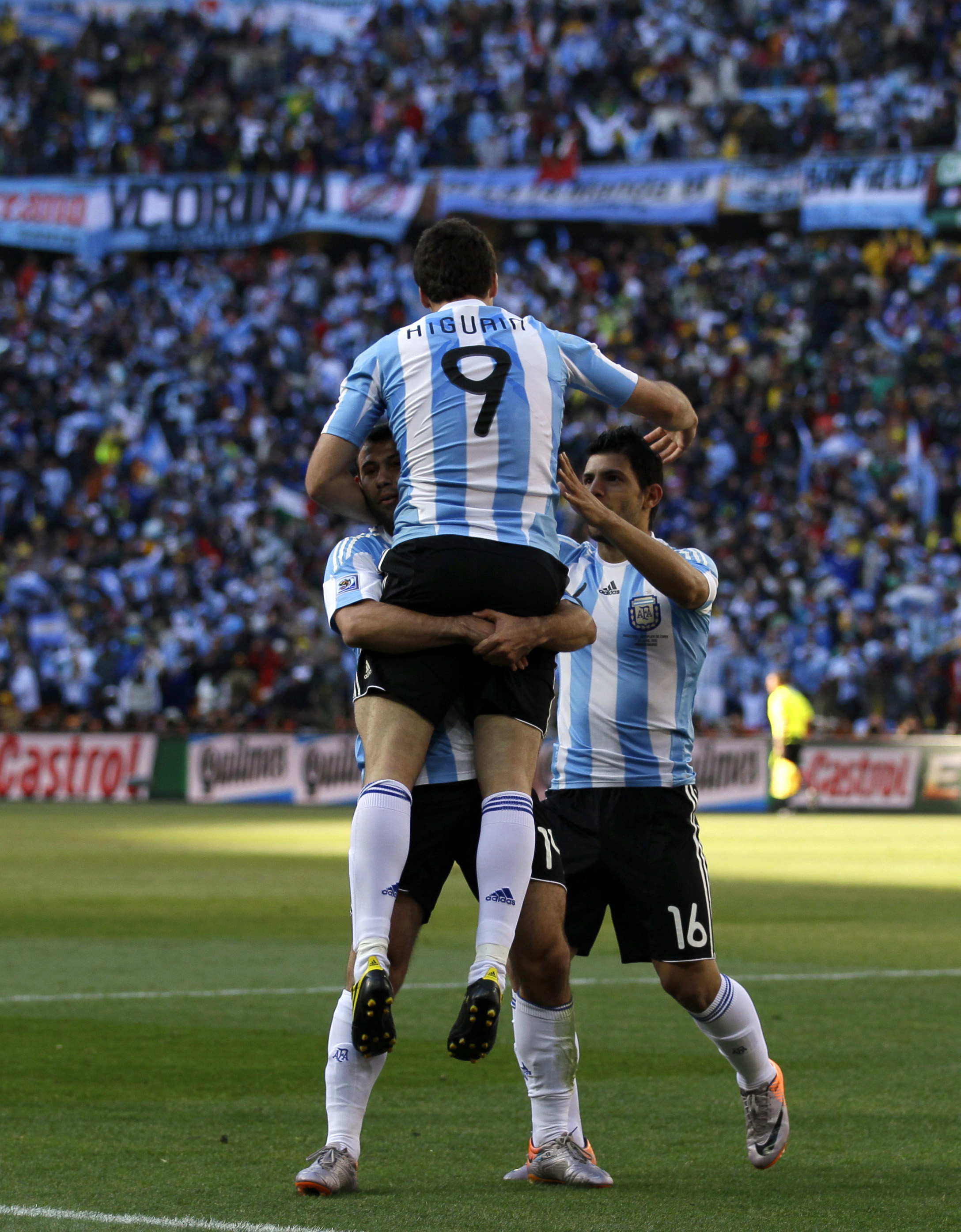 Higua&iacute;n goleador