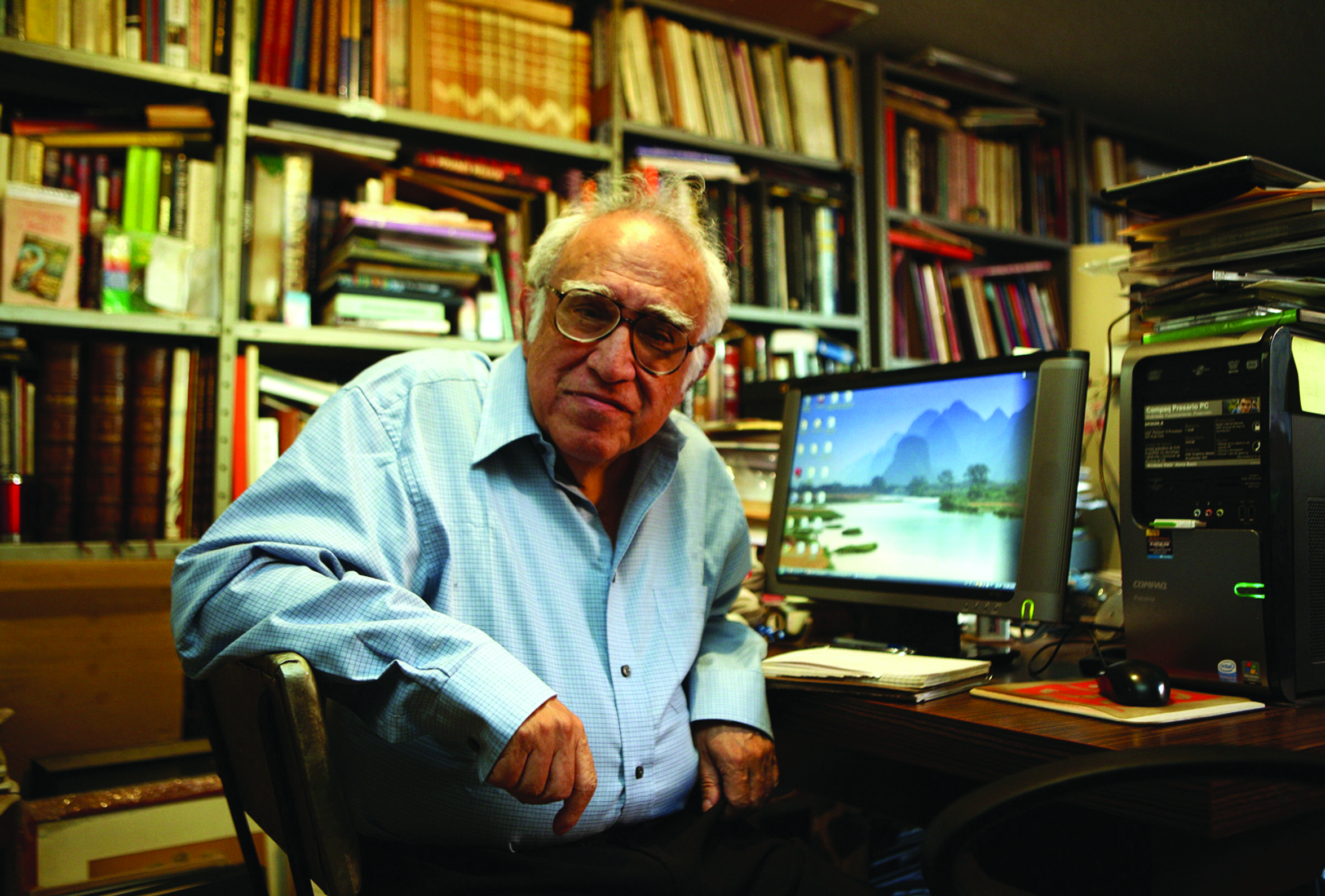 Muere Carlos Monsiv&aacute;is