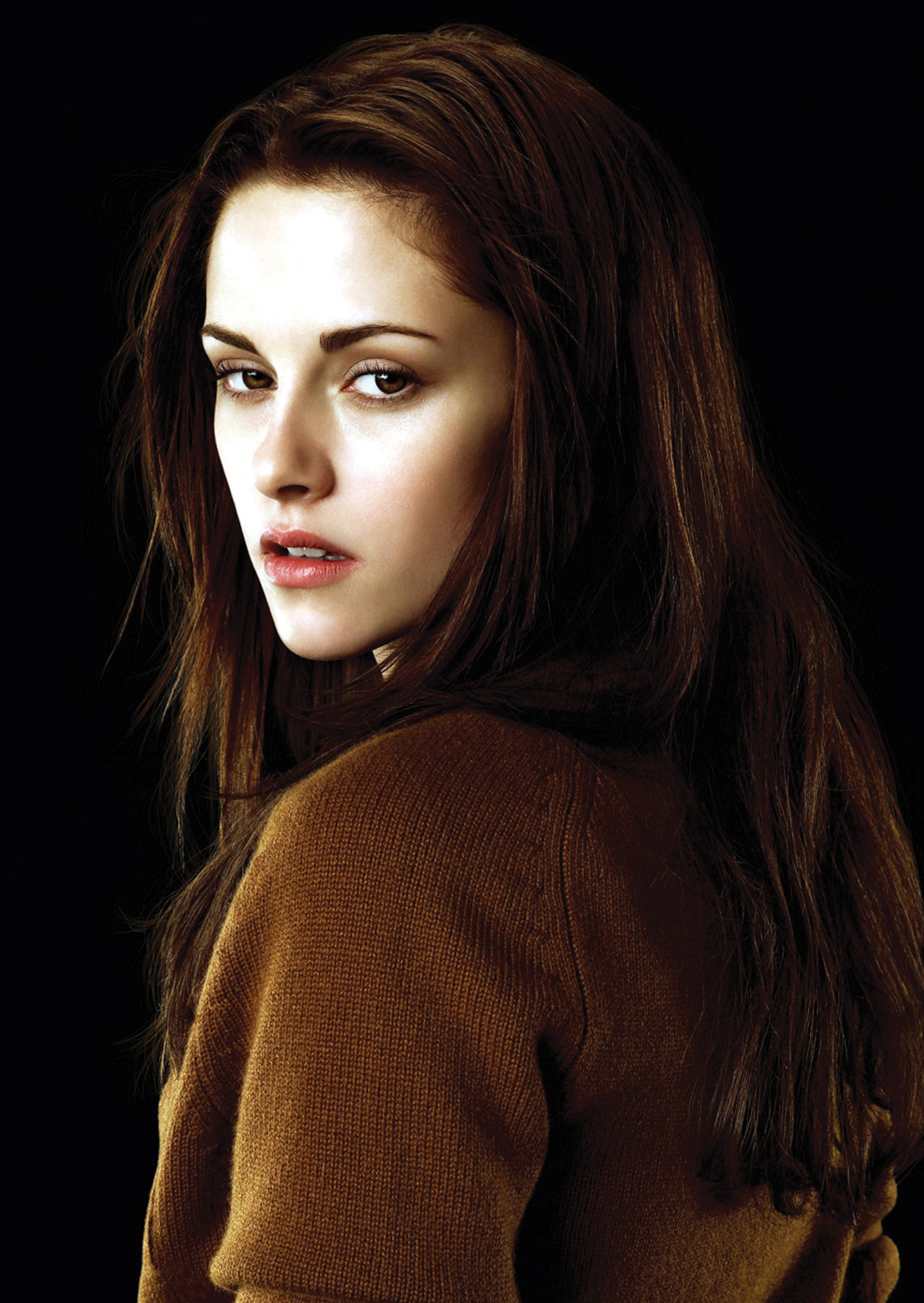 Acampan y a&uacute;llan fans por premier de Eclipse