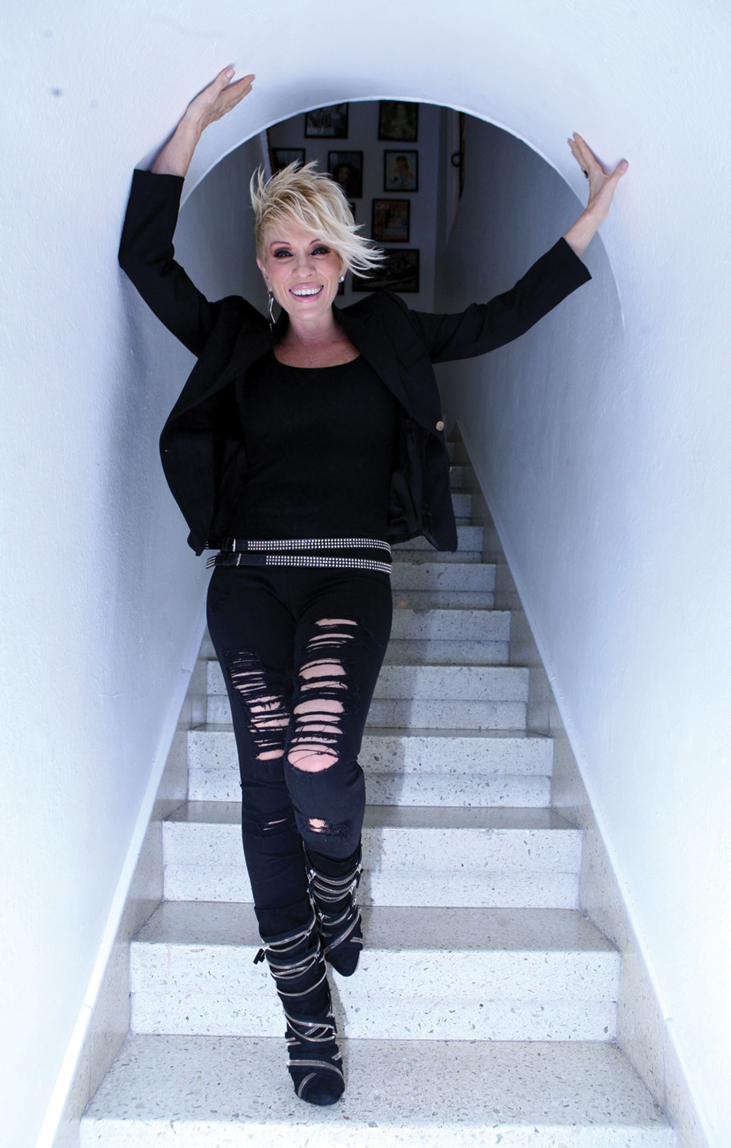 Vuelve Yuri a sus or&iacute;genes con 'Inusual'