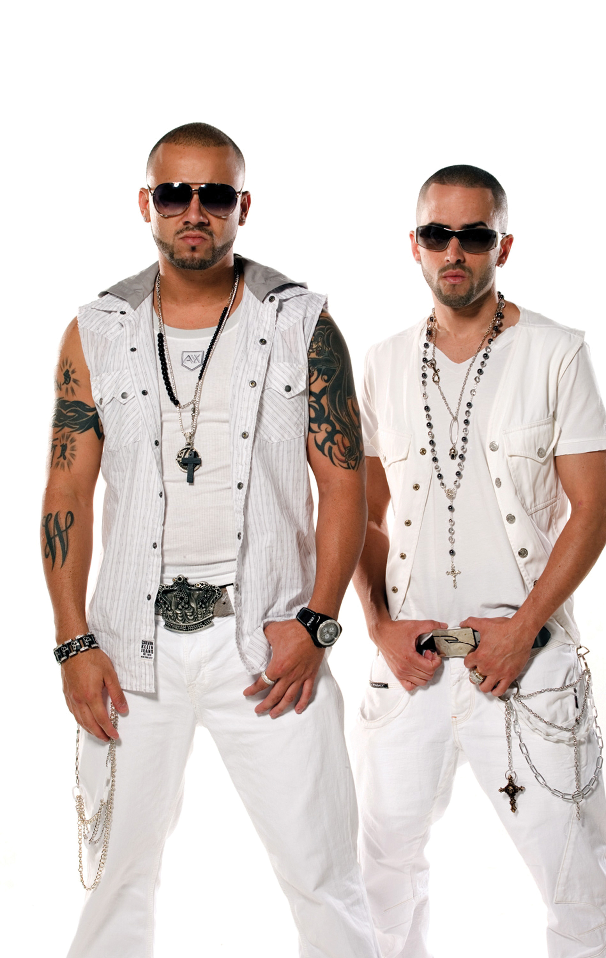 Pintan Wisin & Yandel su raya con las fans