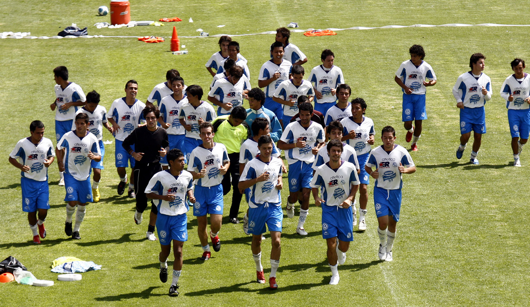 &iquest;S&uacute;per liga o s&uacute;per bisne?