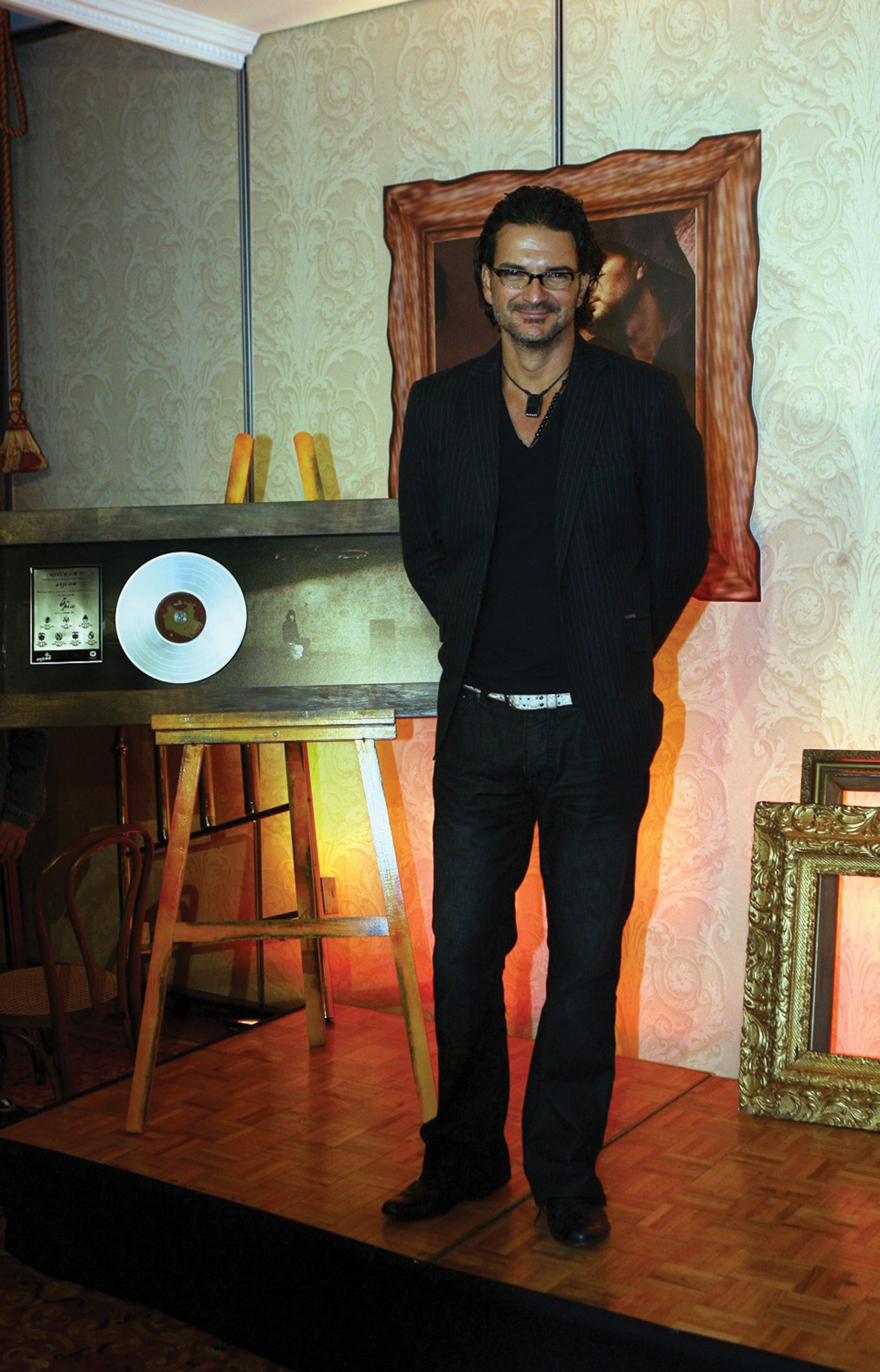 Arjona escribe sobre su nuevo disco