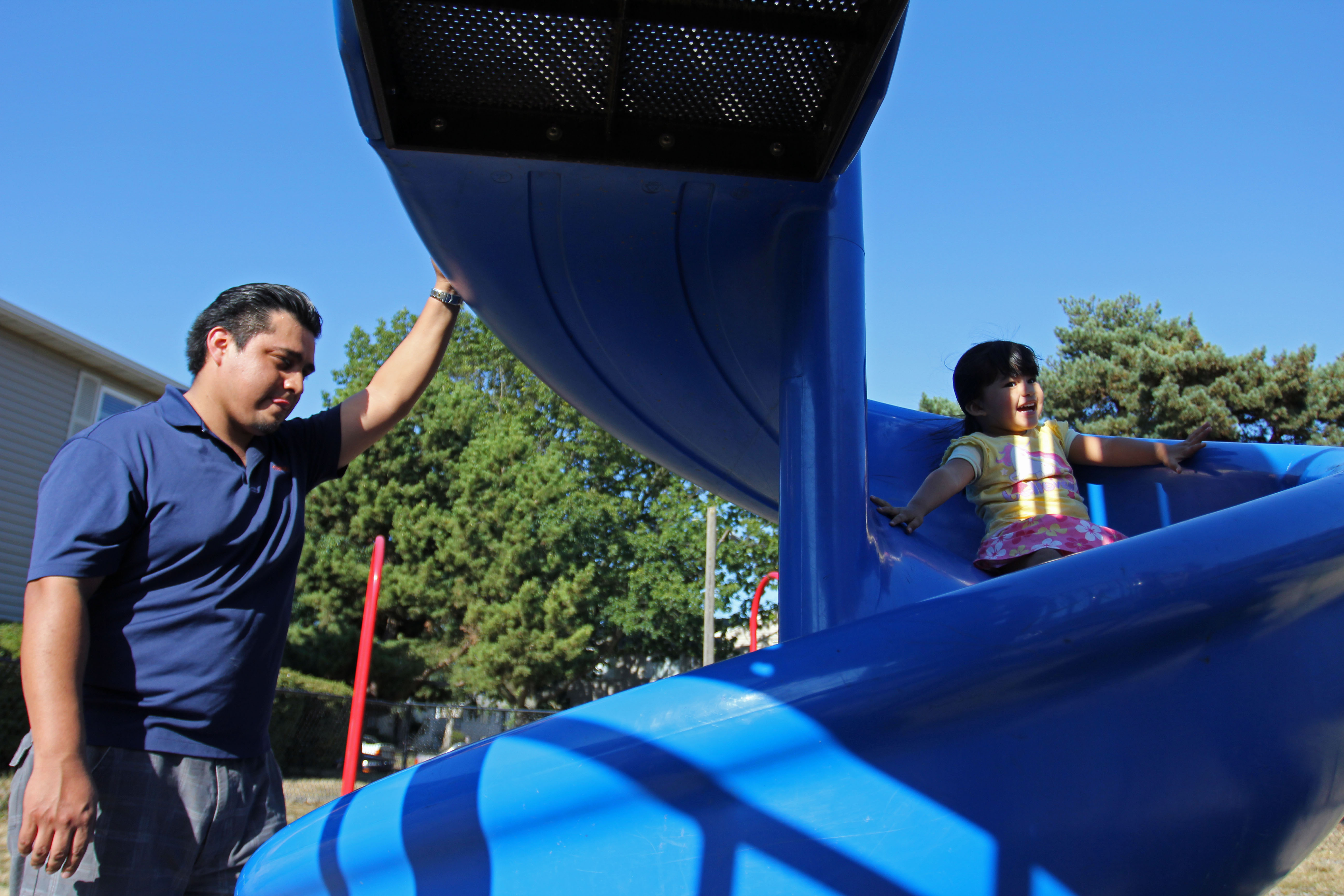 Licencias de conducir atraen a personas sin documentos a Seattle