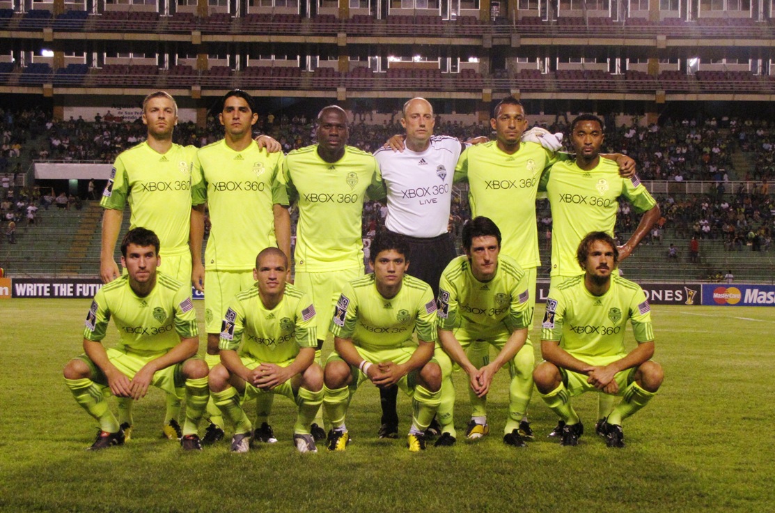 Los Palacios castigan a Sounders