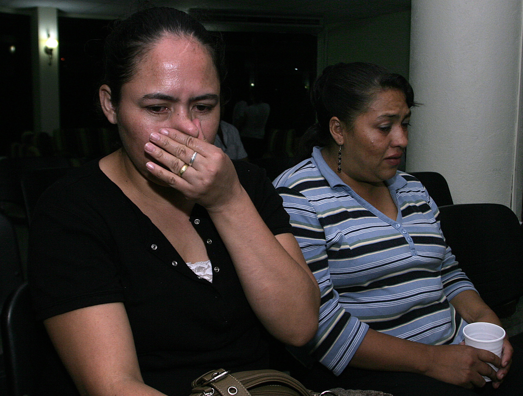 Honduras analiza demandar a M&eacute;xico por masacre