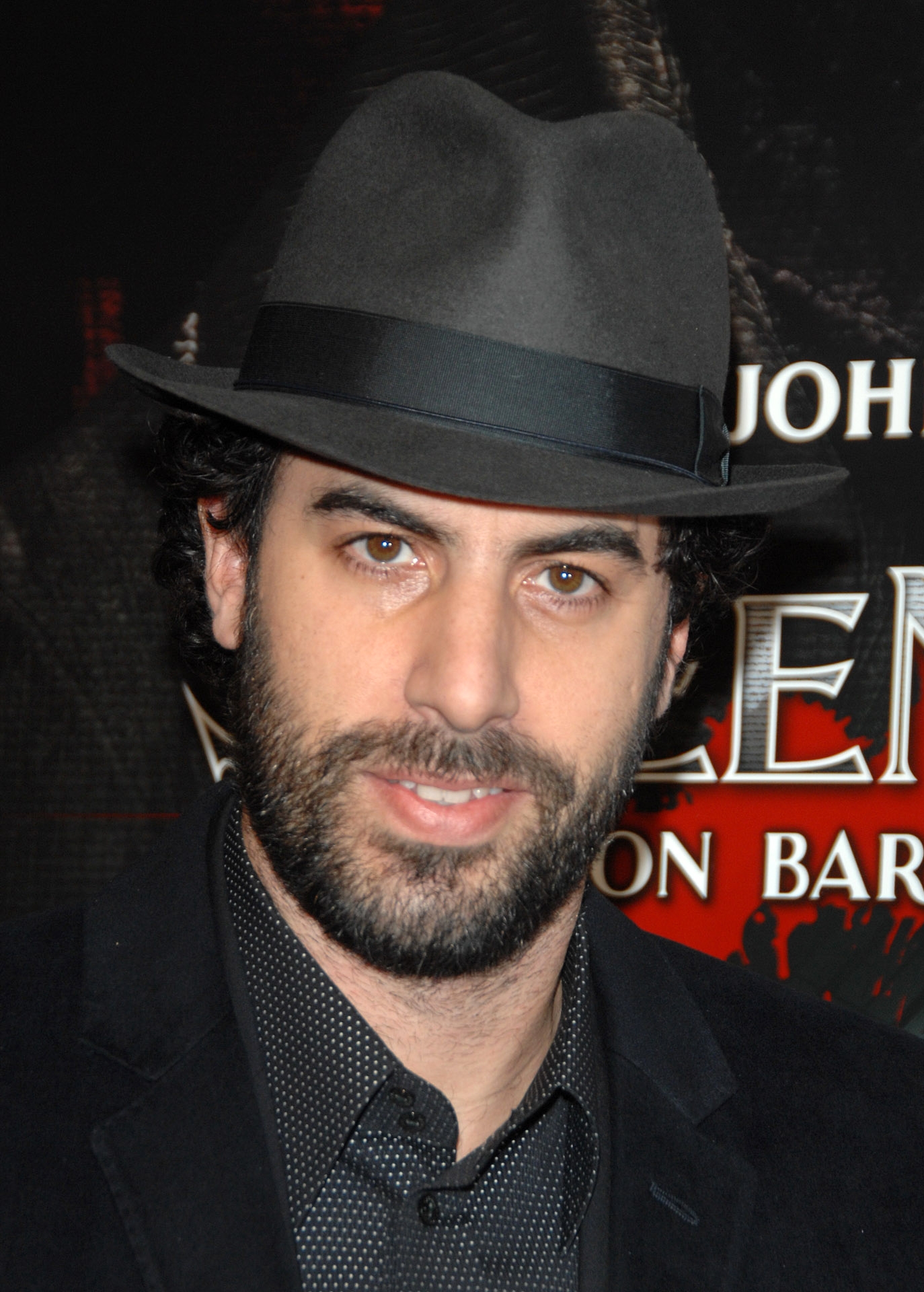 Baron Cohen ser&aacute; Freddie Mercury en filme biogr&aacute;fico