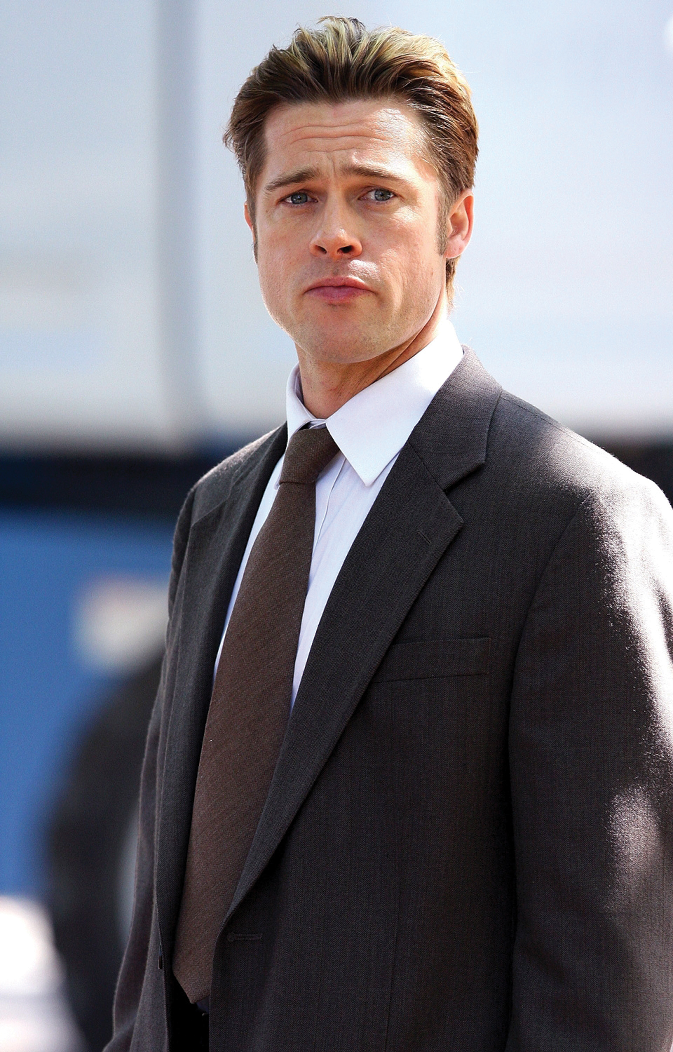 Envuelven religiones a Brad Pitt