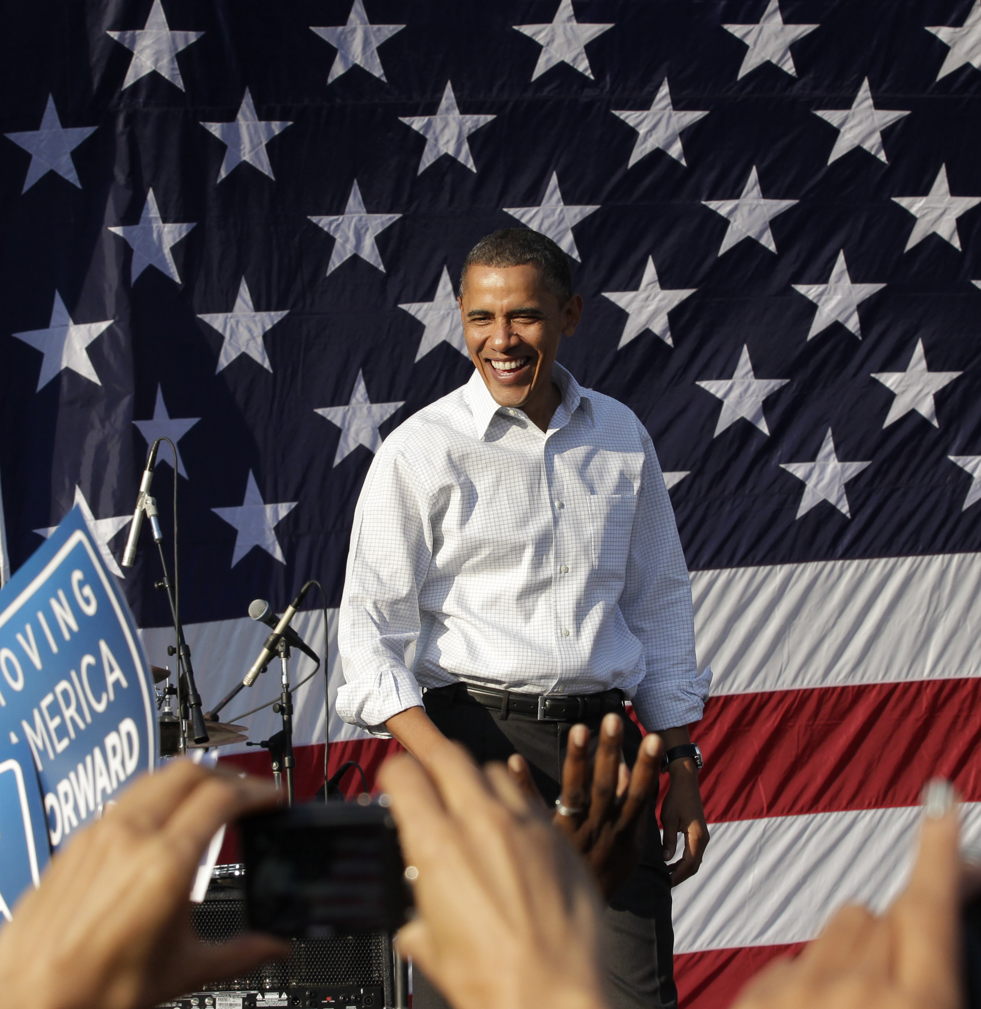 Obama pide a sus seguidores mostrar el entusiasmo del 2008