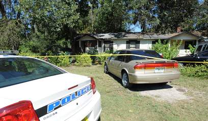 Madre le da marihuana a hijo