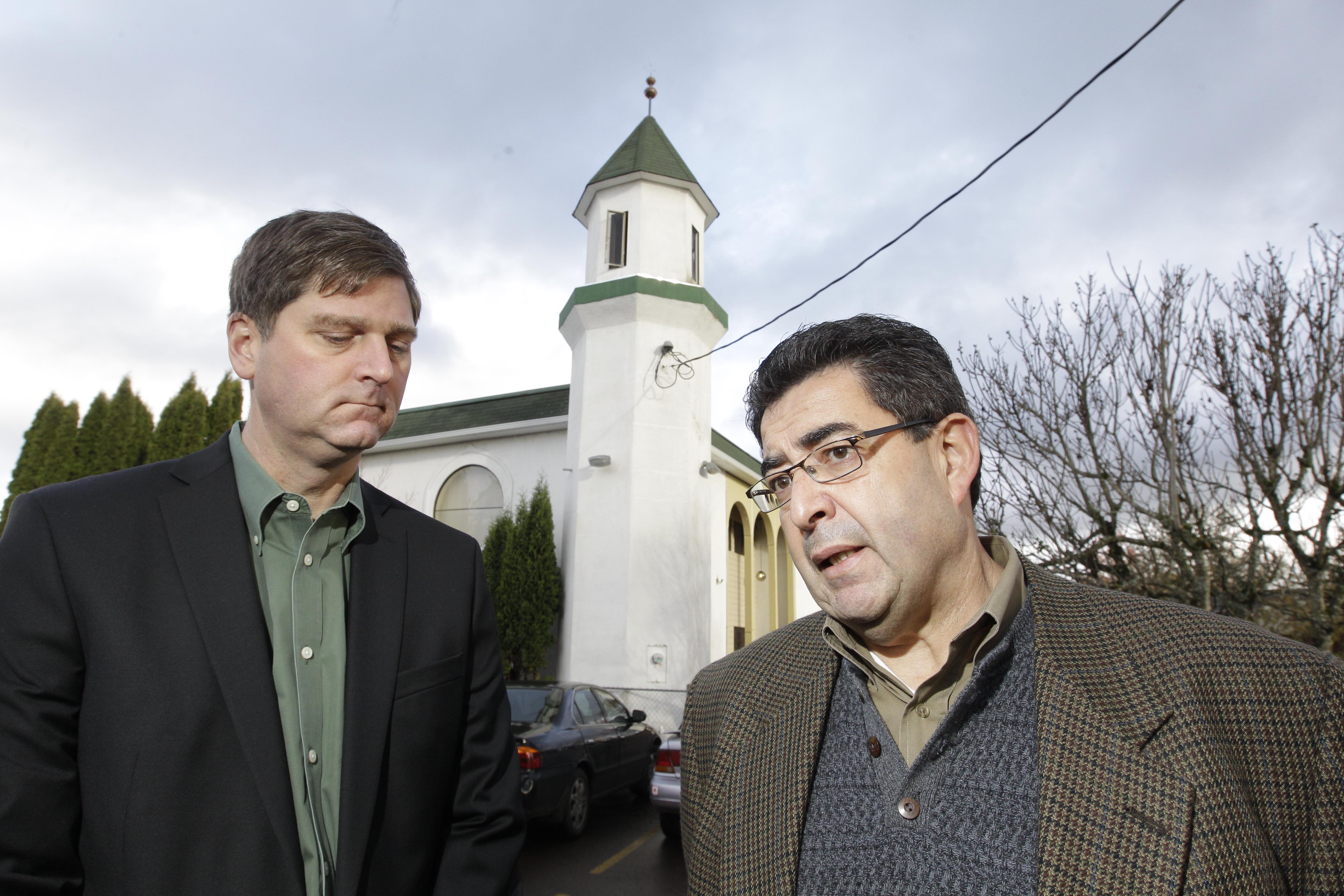 Incendian centro isl&aacute;mico en aparente represalia.