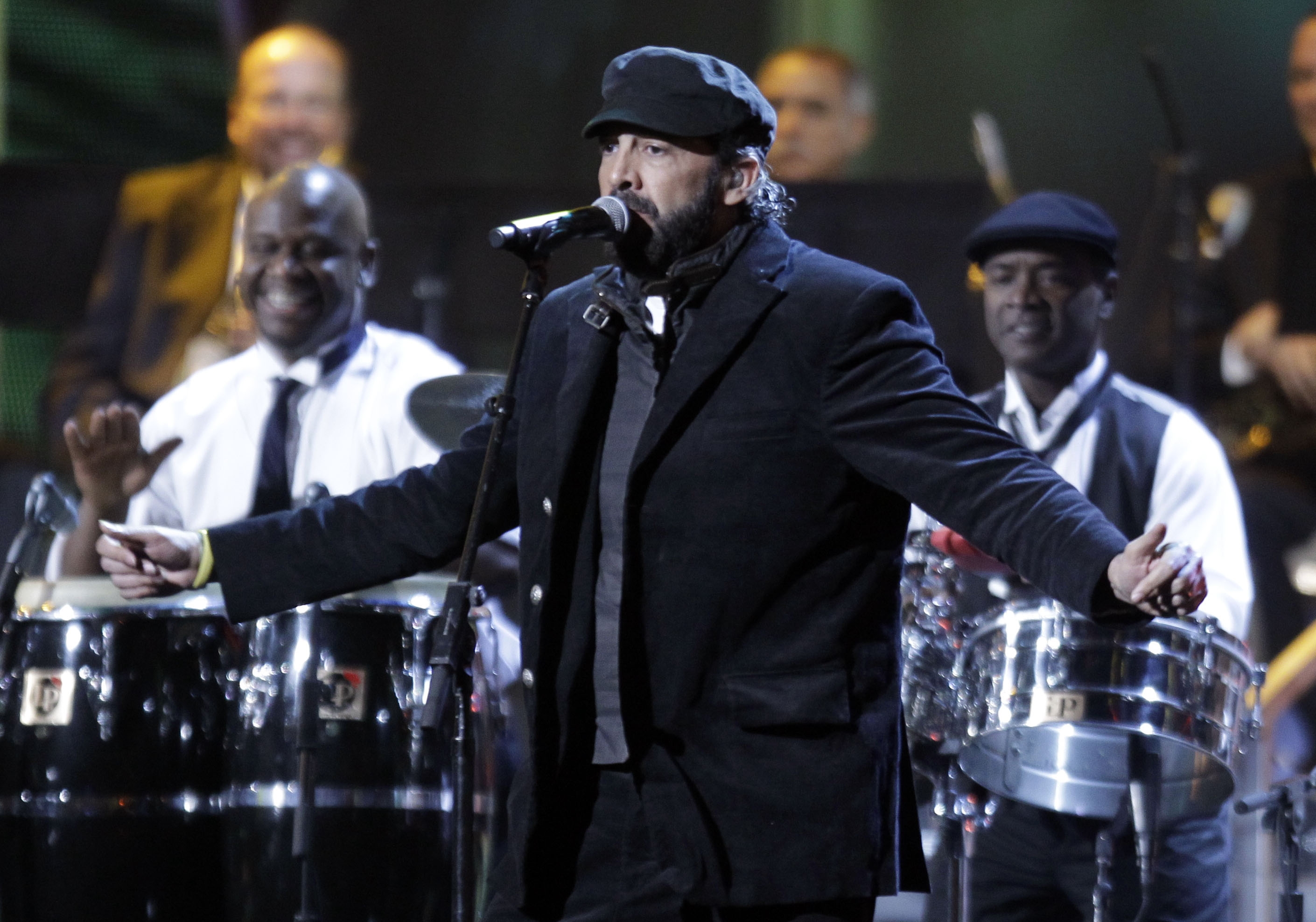 Juan Luis Guerra suma seis nominaciones en Premio Lo Nuestro