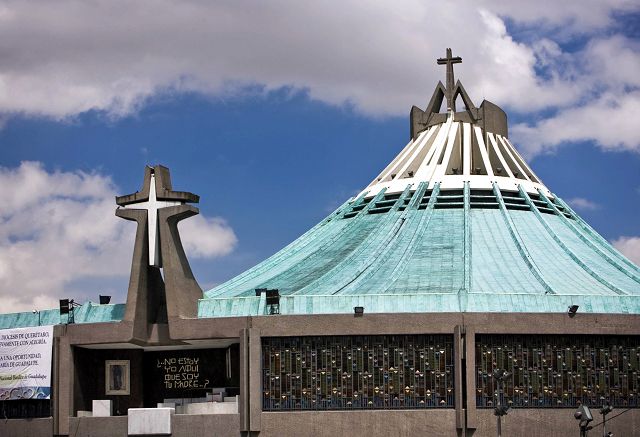 Viaje m&iacute;stico e hist&oacute;rico