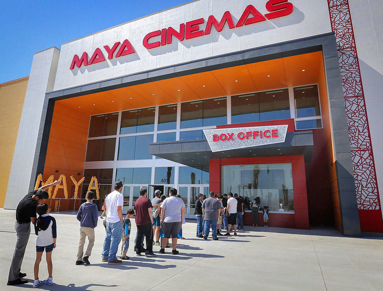 (Henry A. Barrios/The Bakersfield Californian via AP)