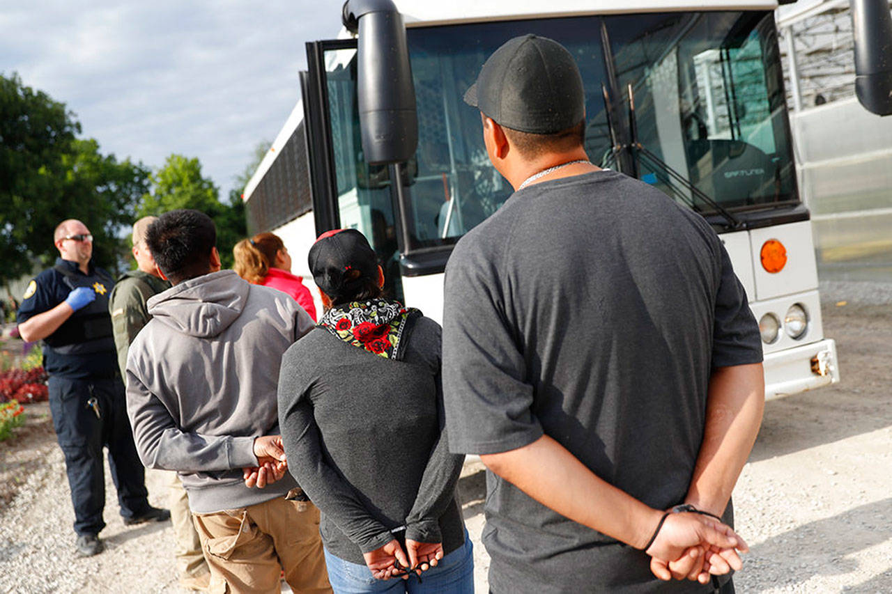 (AP Foto/John Minchillo)