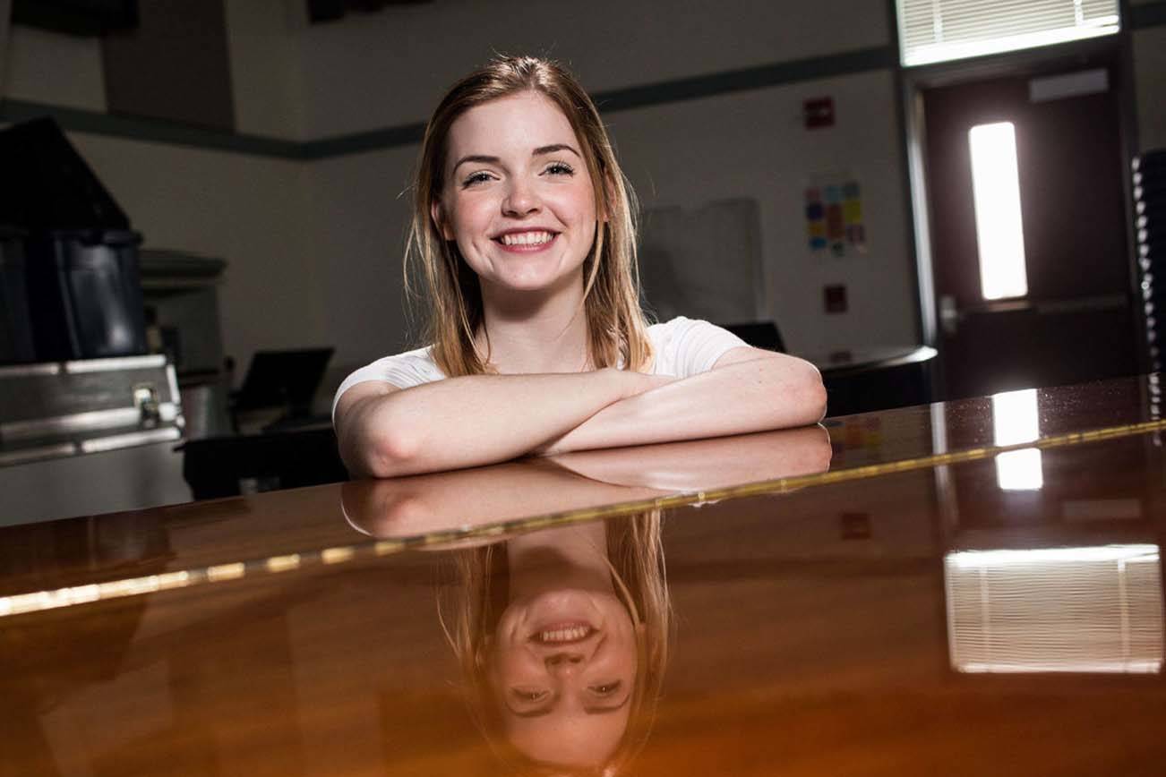 Graduado excepcional: Aly Gutierrez nació para actuar