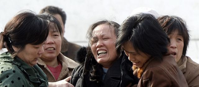 Gobernador chino se disculpa por accidente en mina