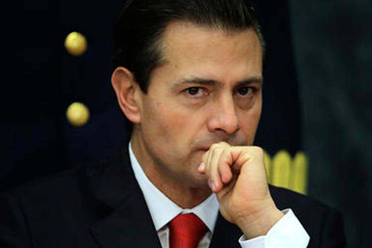 Presidente de México culpa a policías locales de criminalidad