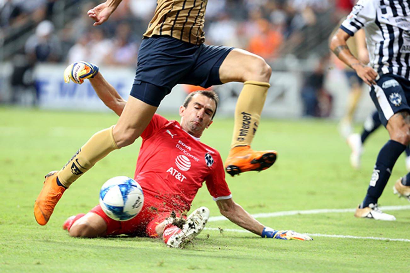 Ve Molina buen futuro para Rayados