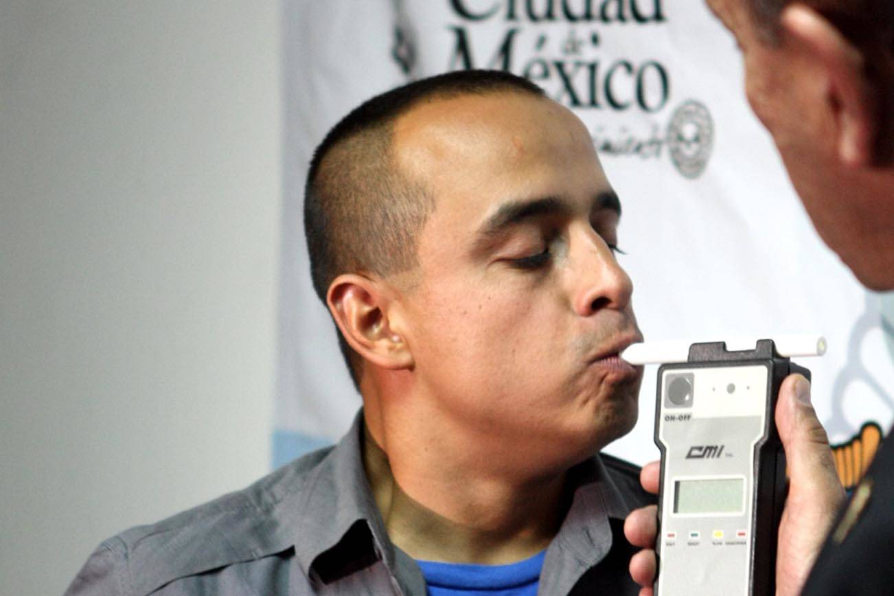 Cómo proteger su derecho a conducir después de un arresto por DUI.