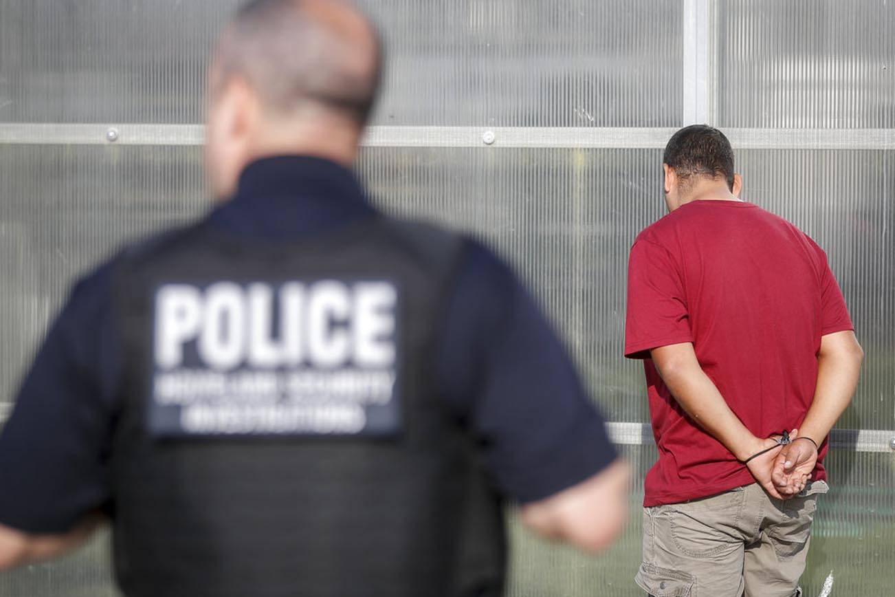 (AP Foto/John Minchillo)