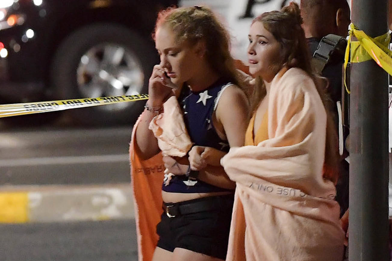 Matan a 12 en el bar de California lleno de estudiantes