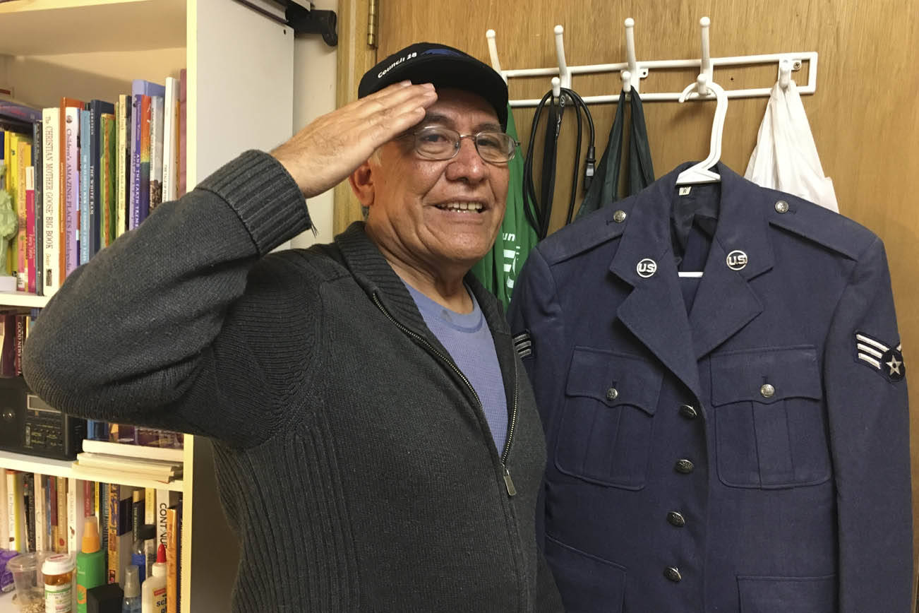 54 AÑOS DESPUÉS DE SU DEBER MILITAR DE UN LÍDER LATINO