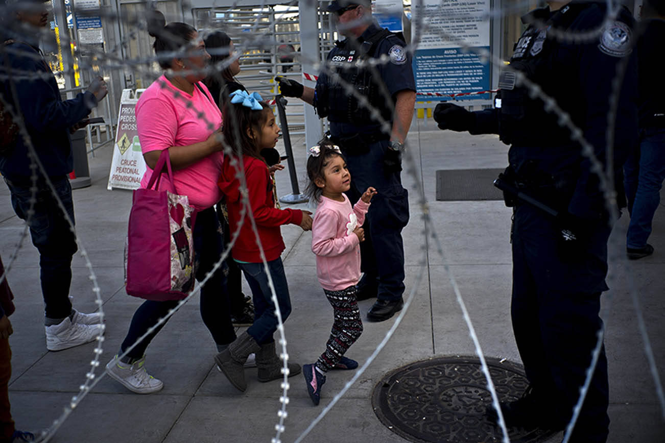 Protestan en Tijuana contra los migrantes centroamericanos