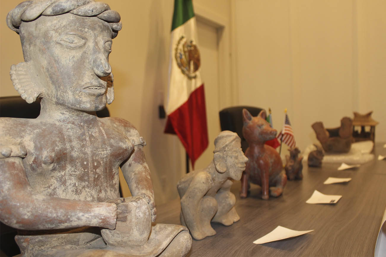 RESTITUYEN PIEZAS ARQUEOLÓGICAS AL GOBIERNO DE MÉXICO