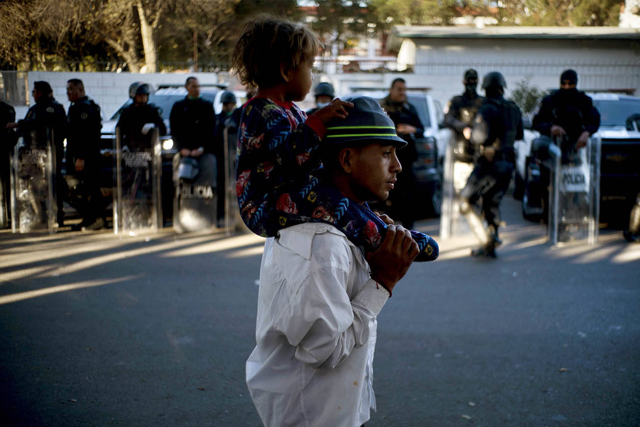 Próximo gobierno en México acepta albergar a migrantes