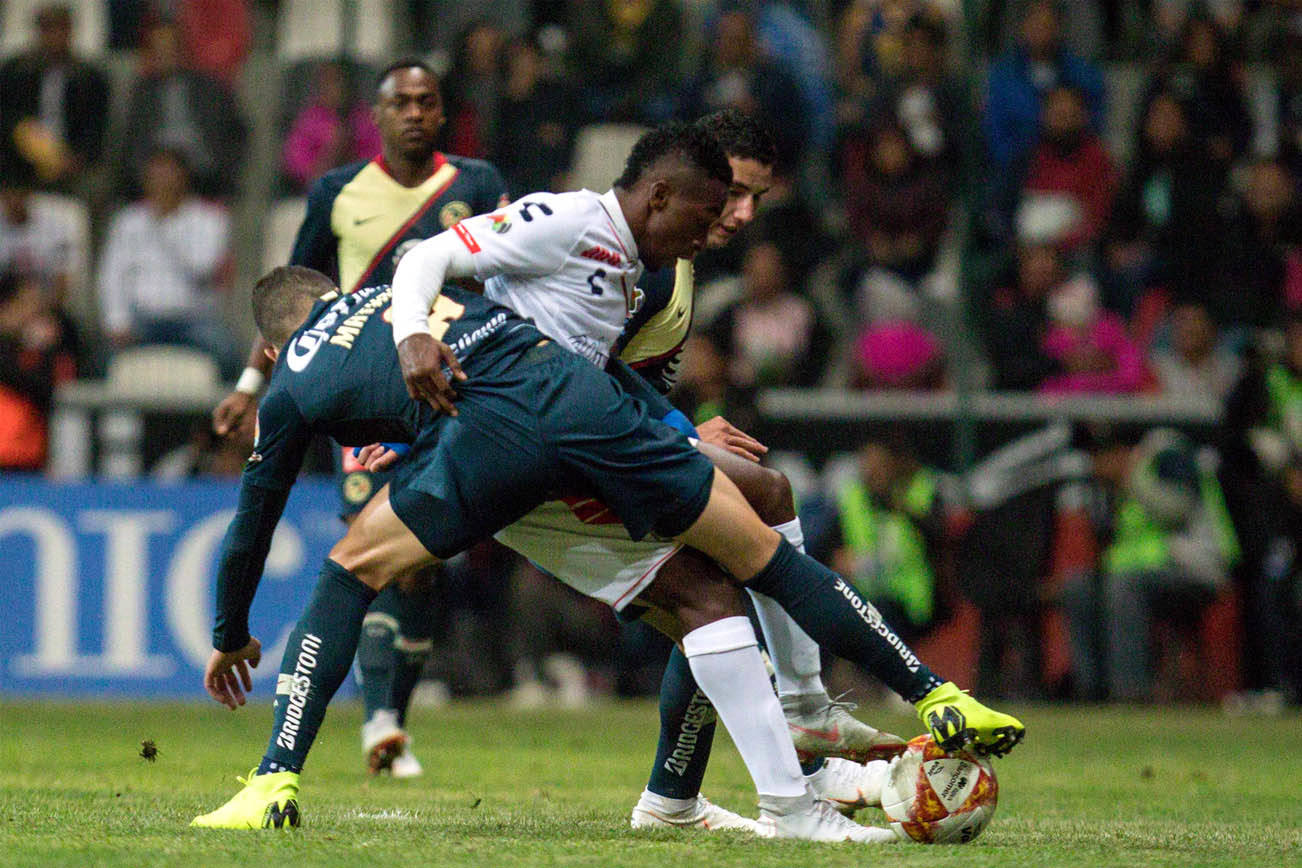 Tiene América carro completo