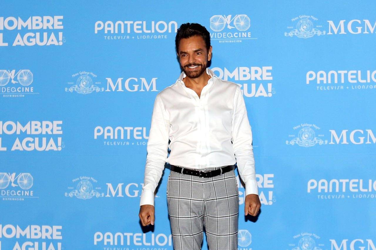 Defiende Eugenio Derbez a las gallinas