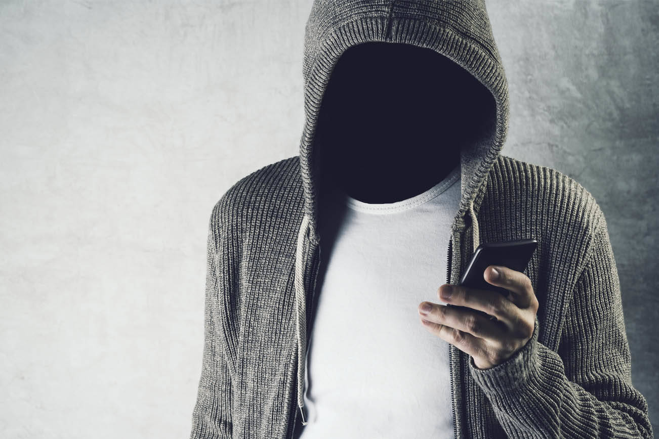 FRAUDES DE INMIGRACIÓN