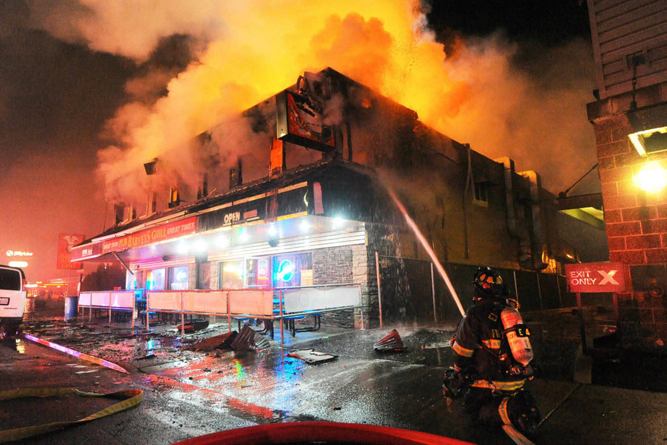 Se incendia en Harvey’s Pub en Everett